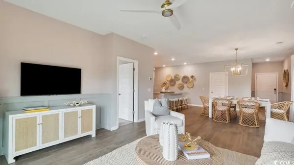 $245,000 | 737 Locomotive Place, Loris, SC 29569