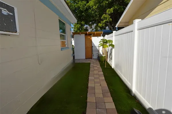 $2,000 | 156 146th Avenue, Unit B, Madeira Beach, FL 33708