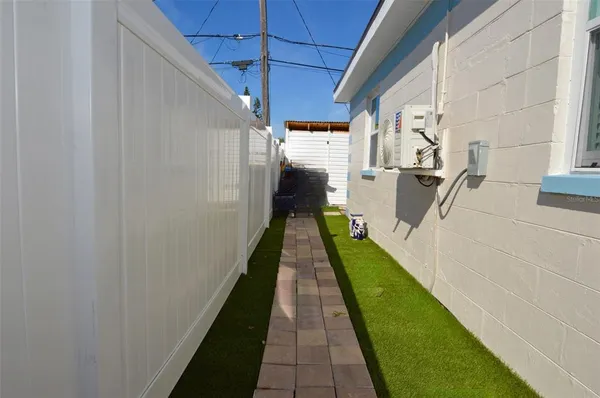 $2,000 | 156 146th Avenue, Unit B, Madeira Beach, FL 33708