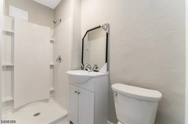 $2,950 | 22 Park Avenue, Flemington, NJ 08822