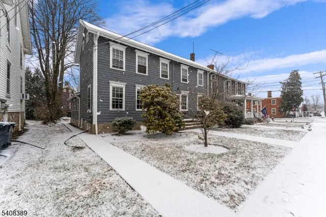 $2,950 | 22 Park Avenue, Flemington, NJ 08822