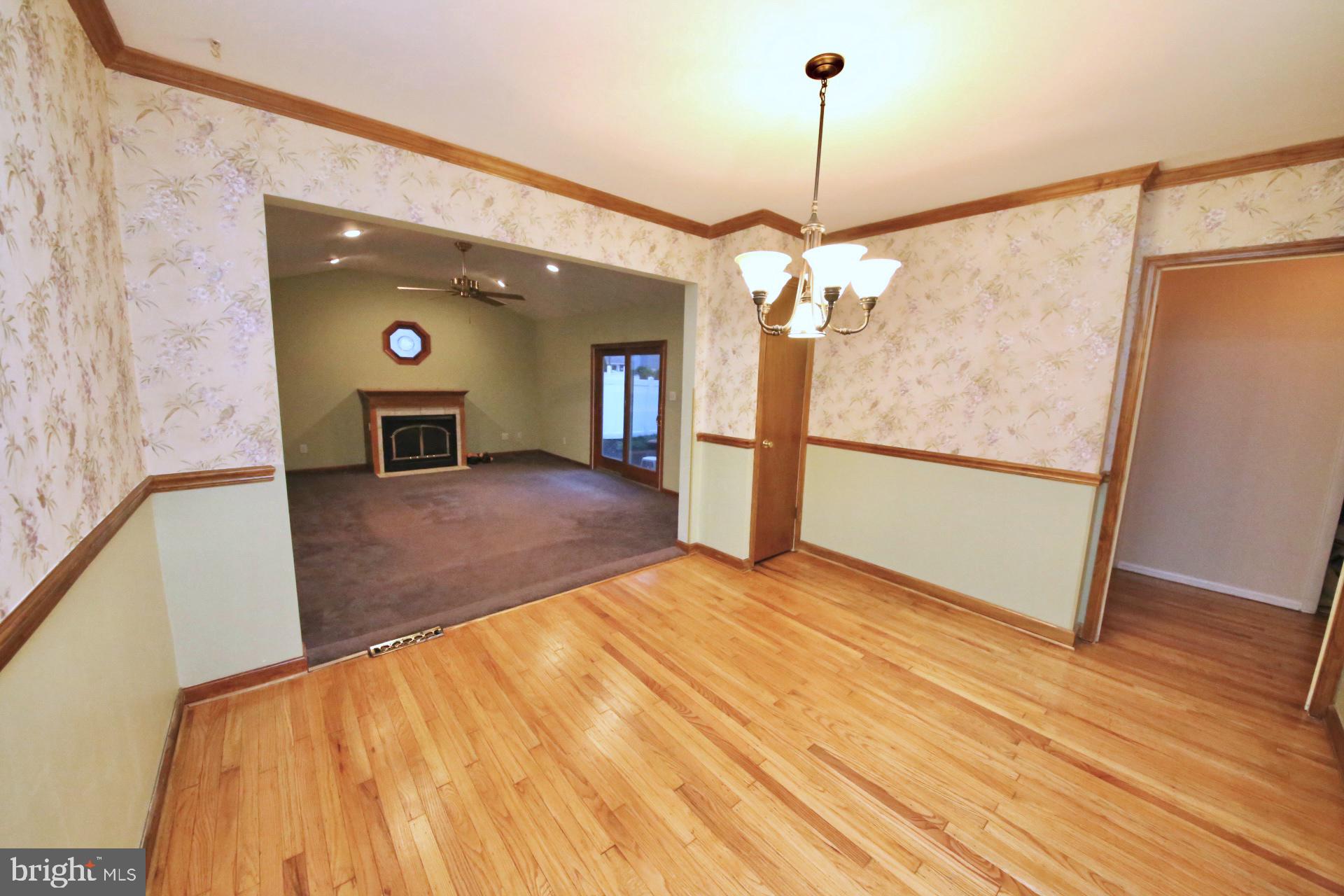 1017 West Front Street Glendora, NJ 08029 - Photo 14 of 34 Opens to family room, hall bath & 1st floor bedrm