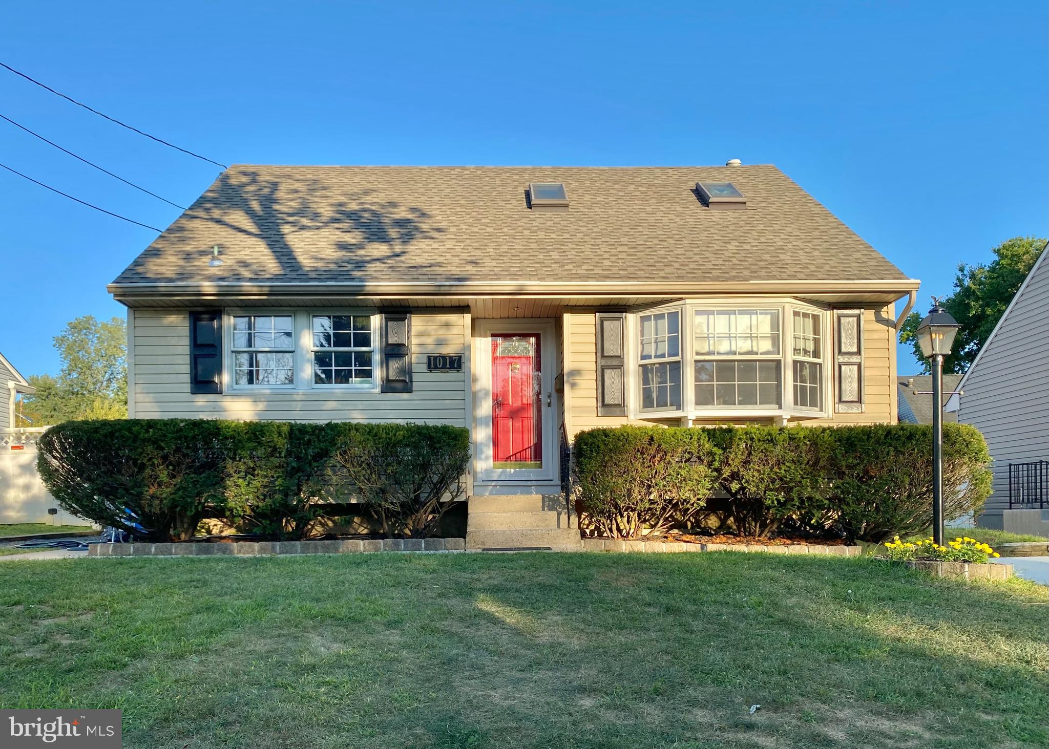 1017 West Front Street Glendora, NJ 08029 - Photo 2 of 34