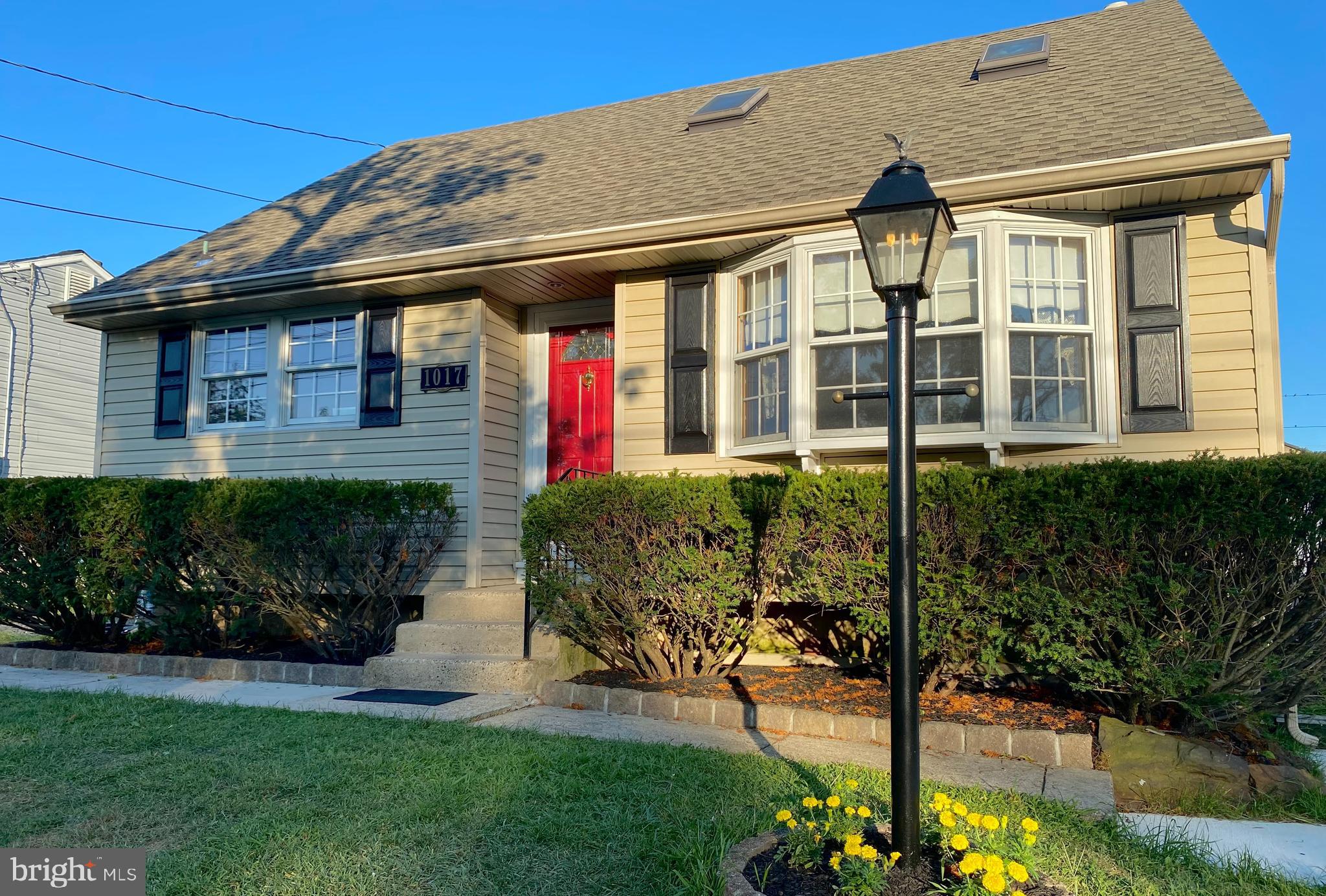 1017 West Front Street Glendora, NJ 08029 - Photo 4 of 34 Newer roof, vinyl siding, upgraded windows