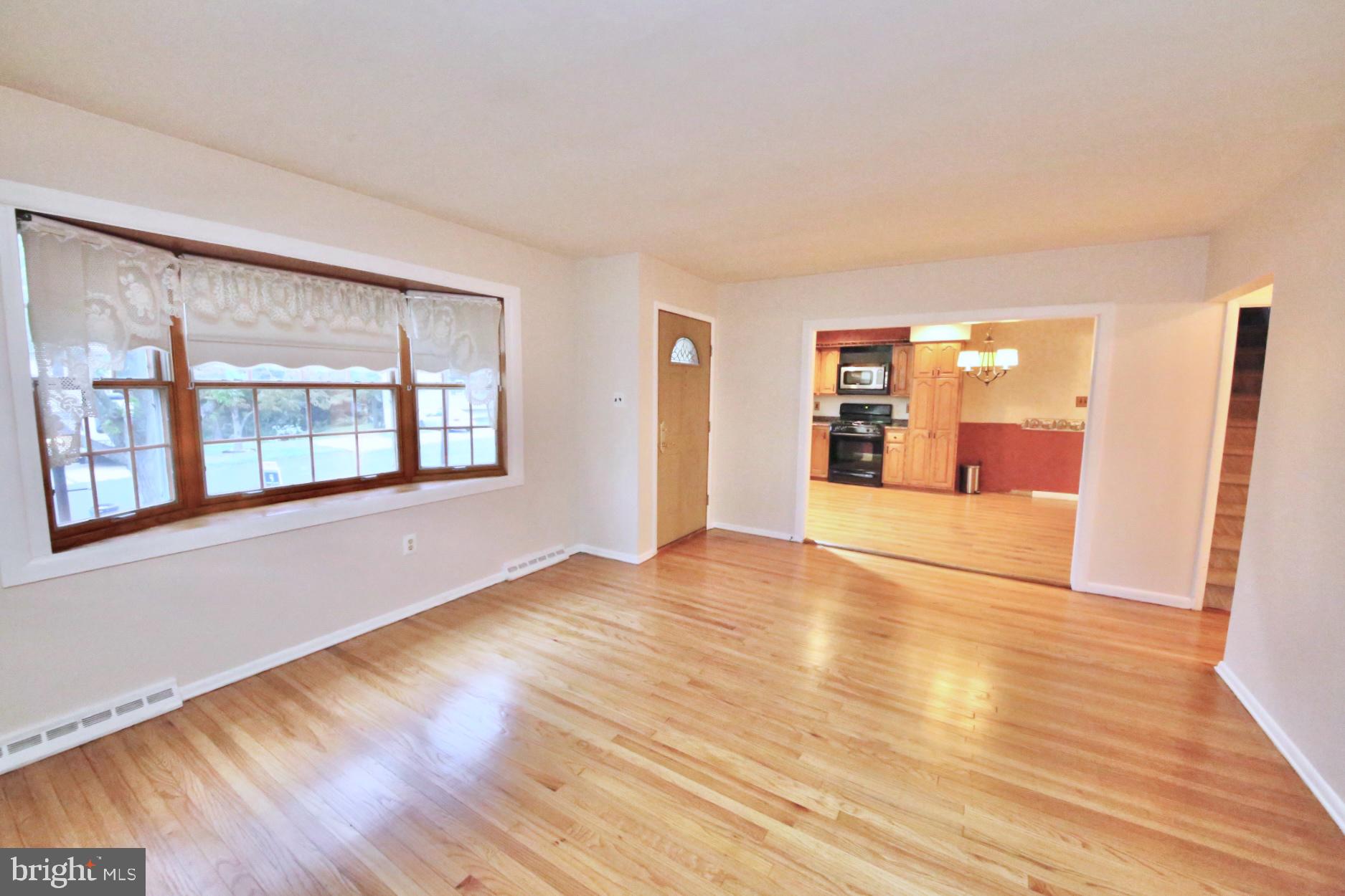 1017 West Front Street Glendora, NJ 08029 - Photo 8 of 34 Freshly painted.