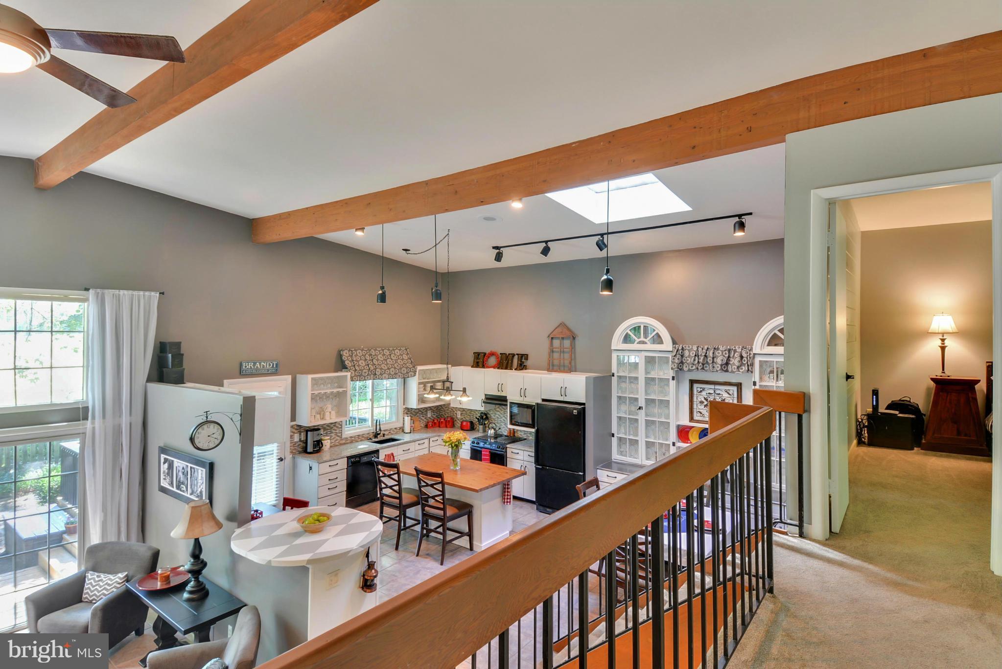 2653 Carrollton Road Annapolis, MD 21403 - Photo 12 of 29 Interior (General)