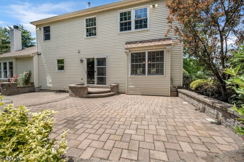 8 Glen Eagles Road Washington, NJ 07882 - Photo 33 of 41