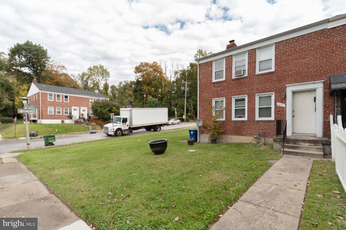 3011 Lawina Road Baltimore, MD 21216 - Photo 3 of 25 Gallery Image 3
