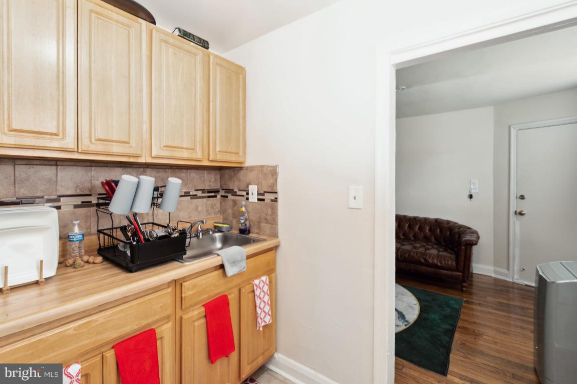 3011 Lawina Road Baltimore, MD 21216 - Photo 8 of 25 Gallery Image 8