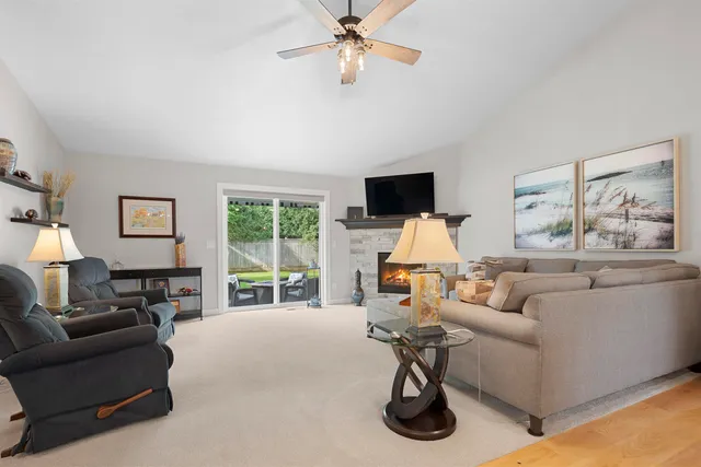 $399,900 | 1855 Southbridge Road, De Pere, WI 54115