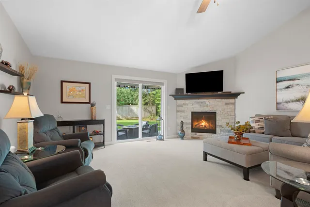 $399,900 | 1855 Southbridge Road, De Pere, WI 54115