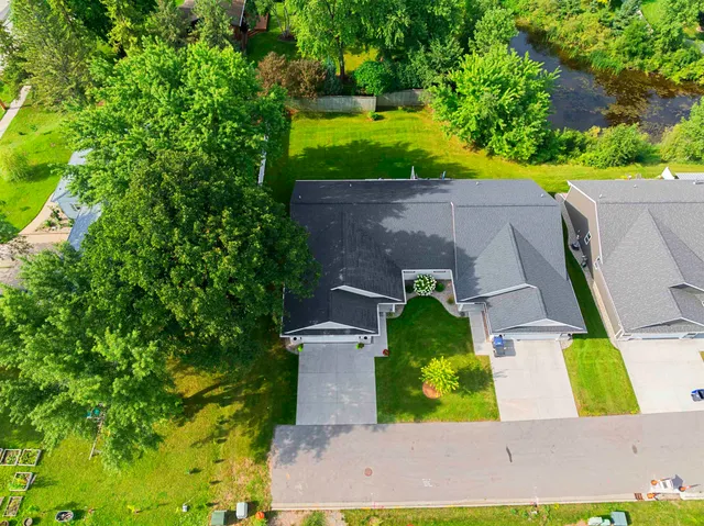 $399,900 | 1855 Southbridge Road, De Pere, WI 54115