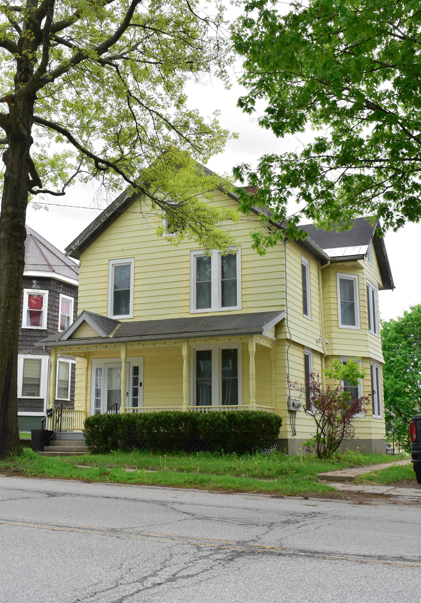 18 Madison Street Rutland, VT 05701 - Photo 1 of 45