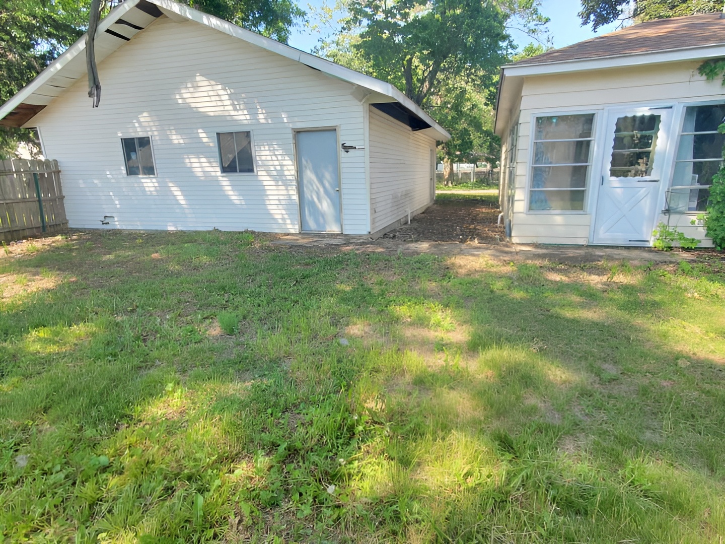 802 Locust Street Prophetstown, IL 61277 - Photo 4 of 13