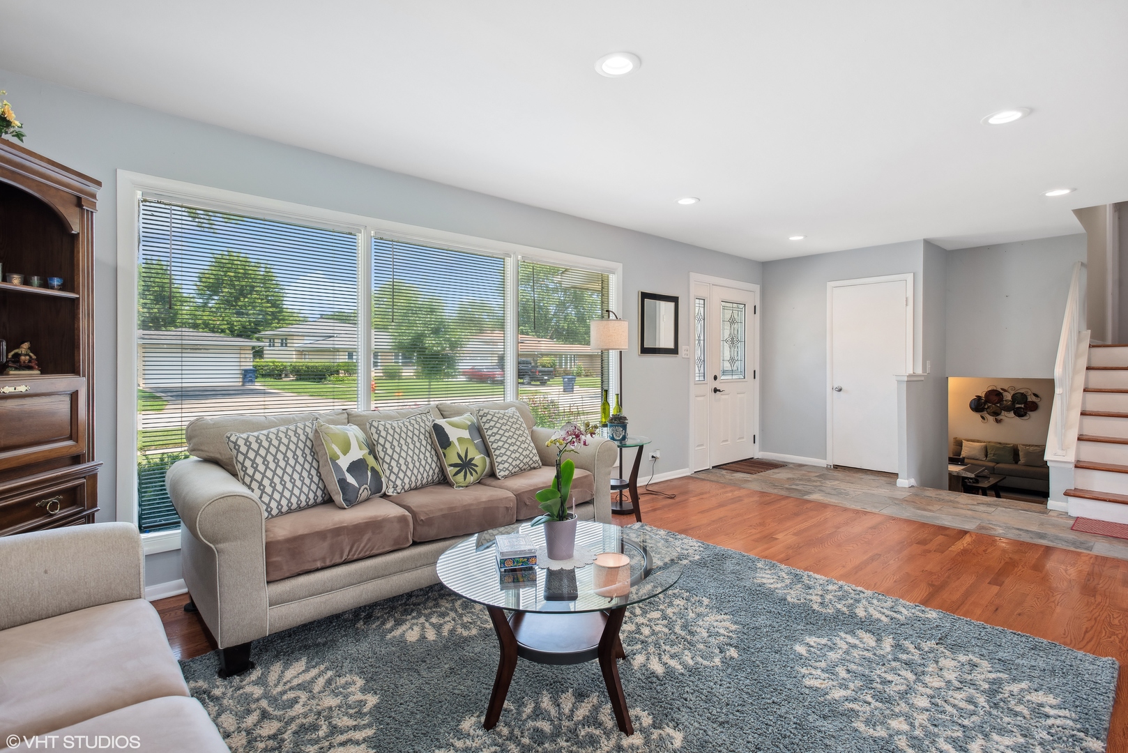 205 Dulles Road Des Plaines, IL 60016 - Photo 2 of 15 Gallery Image 2