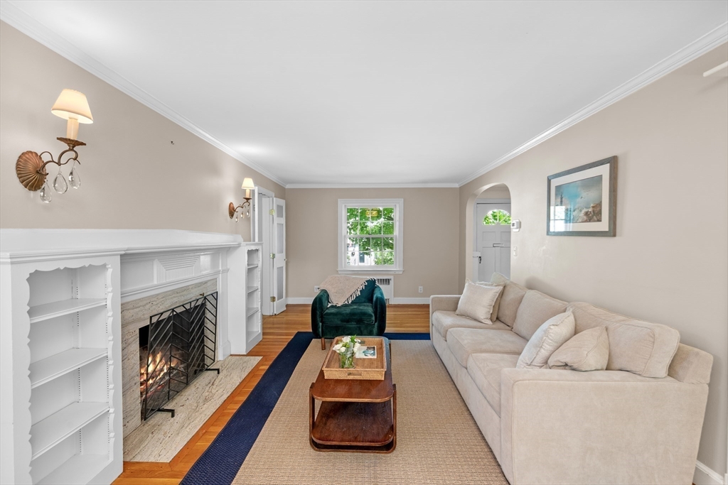 77 Shelton Road Swampscott, MA 01907 - Photo 9 of 40
