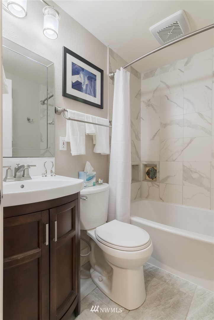 3210 Southeast 5th Street Renton, WA 98058 - Photo 12 of 23