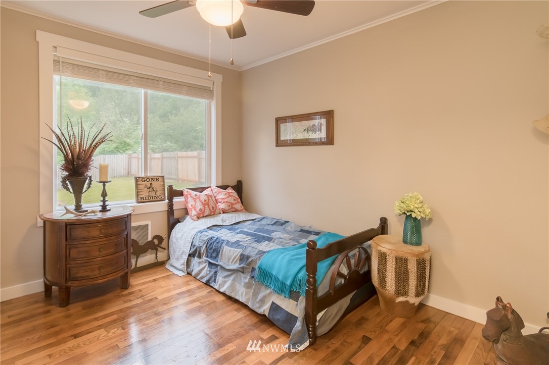 3210 Southeast 5th Street Renton, WA 98058 - Photo 14 of 23