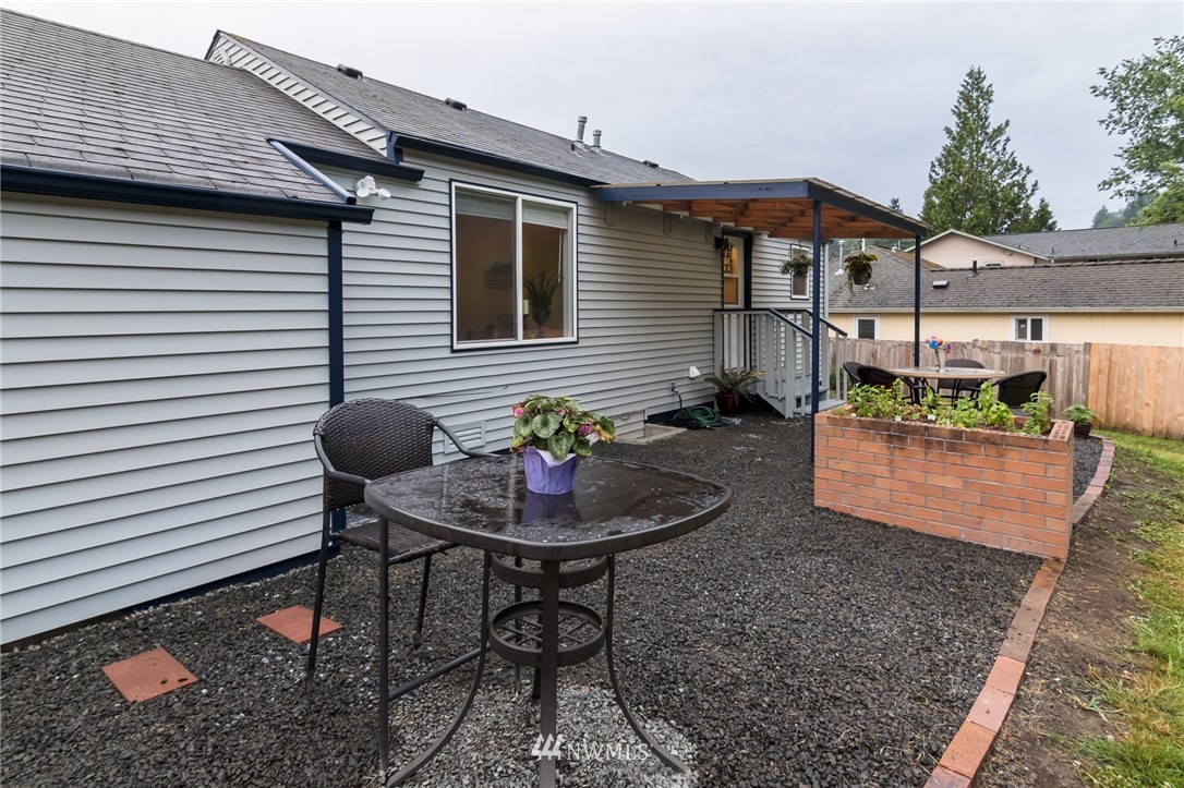 3210 Southeast 5th Street Renton, WA 98058 - Photo 15 of 23
