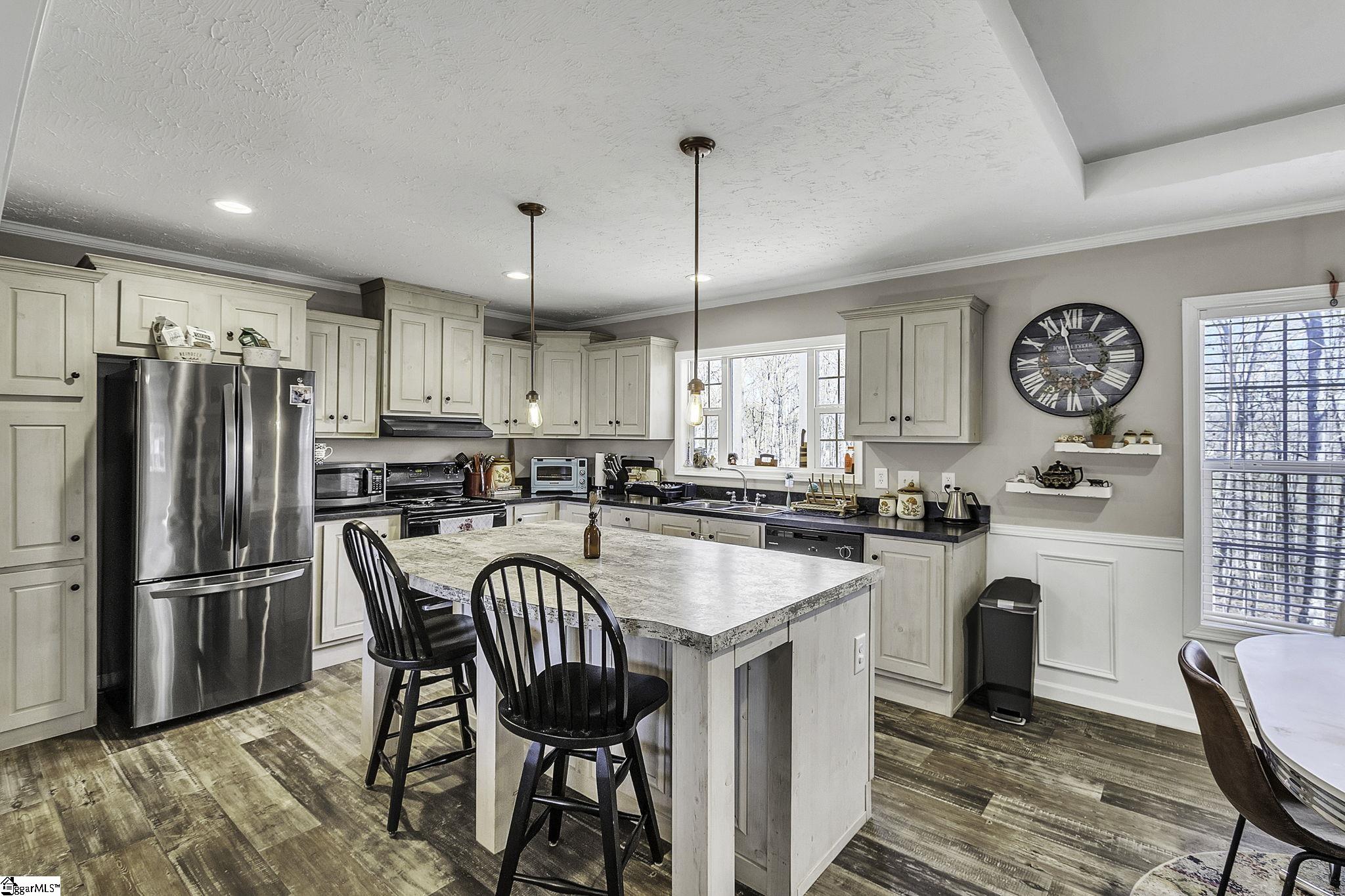 1134 White Horse Rd Extension Travelers Rest, SC 29690 - Photo 8 of 34 Gallery Image 8