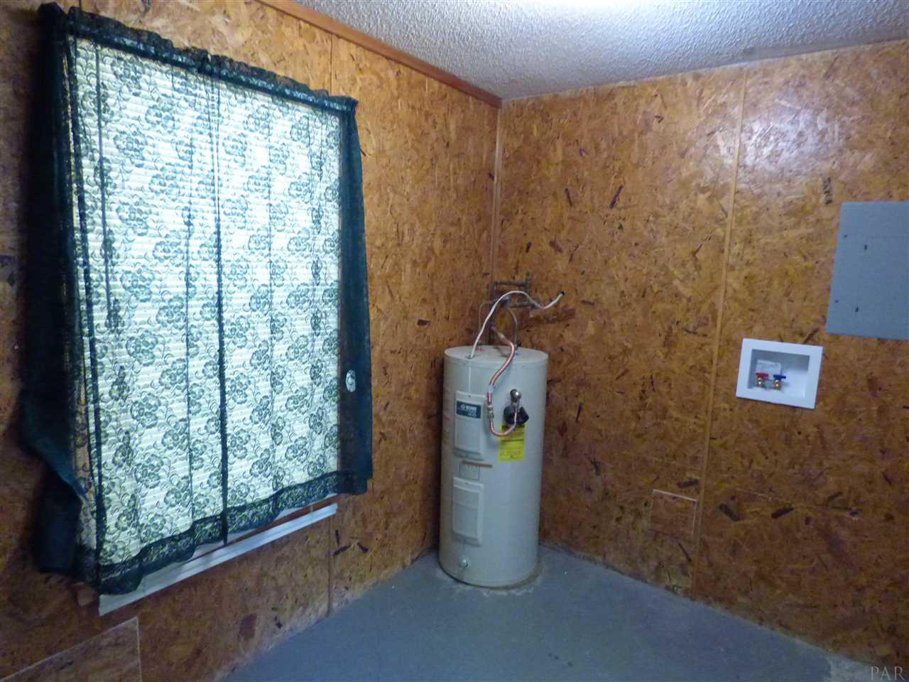 5200 Old Oak Road Milton, FL 32583 - Photo 21 of 32 Gallery Image 21