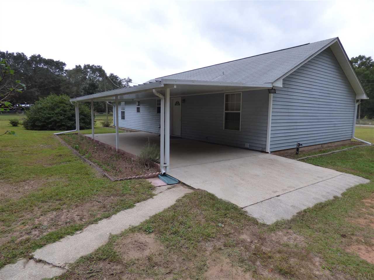 5200 Old Oak Road Milton, FL 32583 - Photo 3 of 32 Gallery Image 3