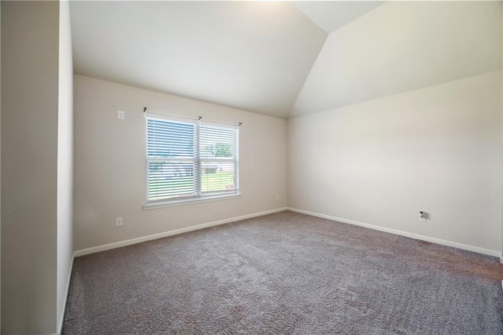 6891 Dresden Drive Rex, GA 30273 - Photo 20 of 26 an empty room with a window