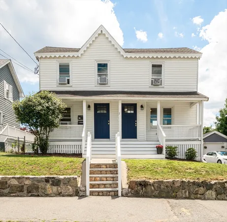 $900,000 | 7 Park Street, Melrose, MA 02176
