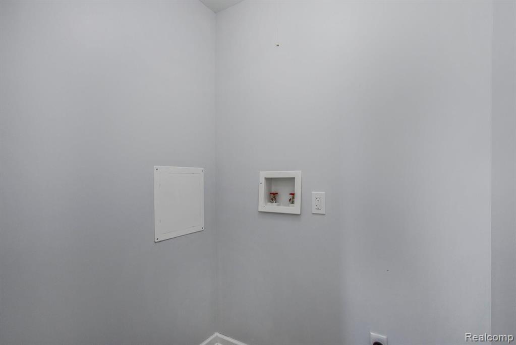 339 O Brien Road Mayville, MI 48744 - Photo 14 of 23