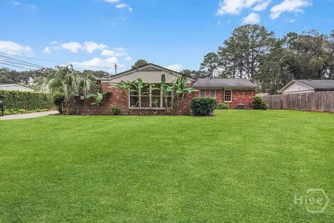 $365,000 | 1345 Lavon Avenue, Savannah, GA 31406