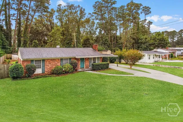$365,000 | 1345 Lavon Avenue, Savannah, GA 31406