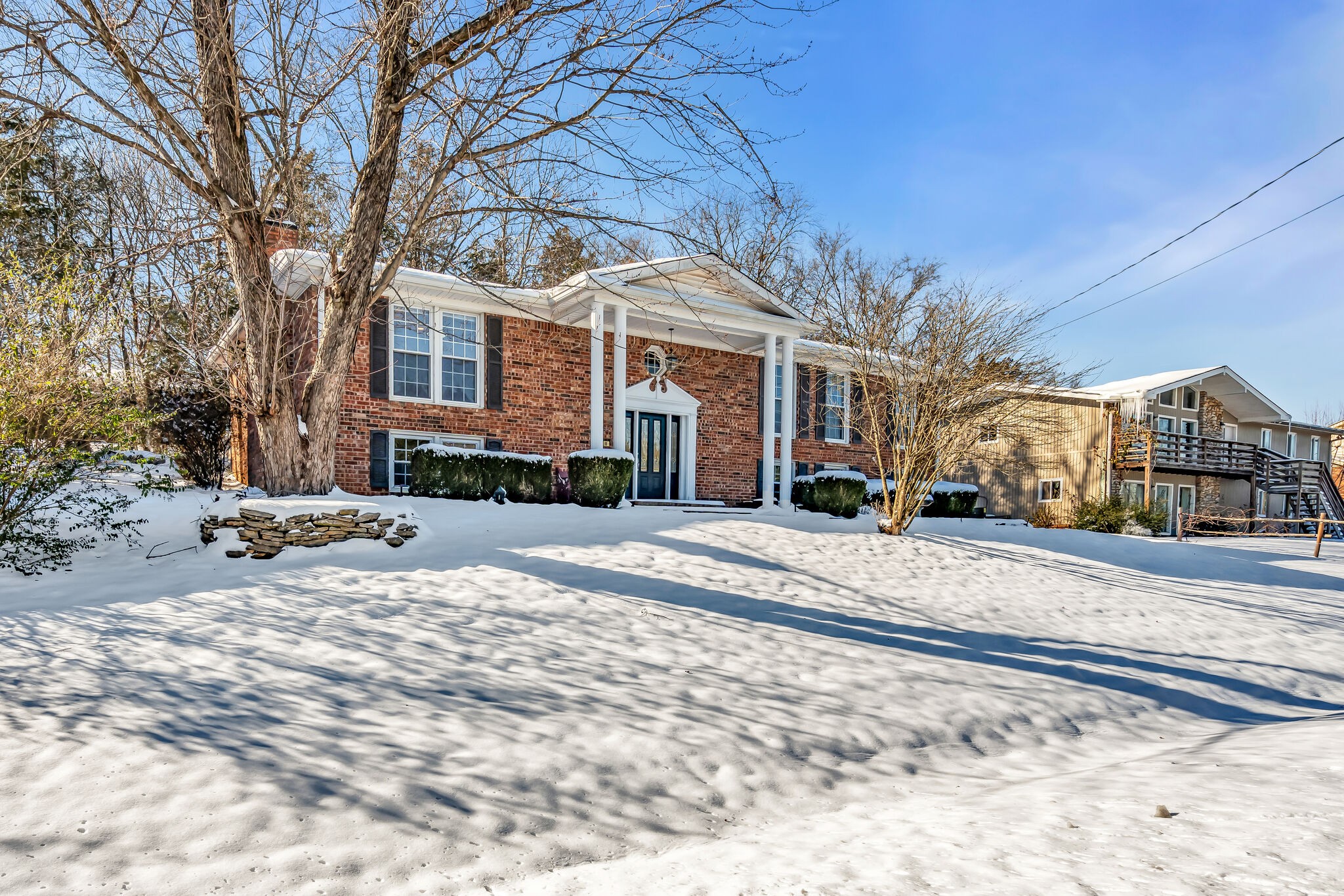 3824 Anderson Road Nashville, TN 37217 - Photo 2 of 10 Gallery Image 2