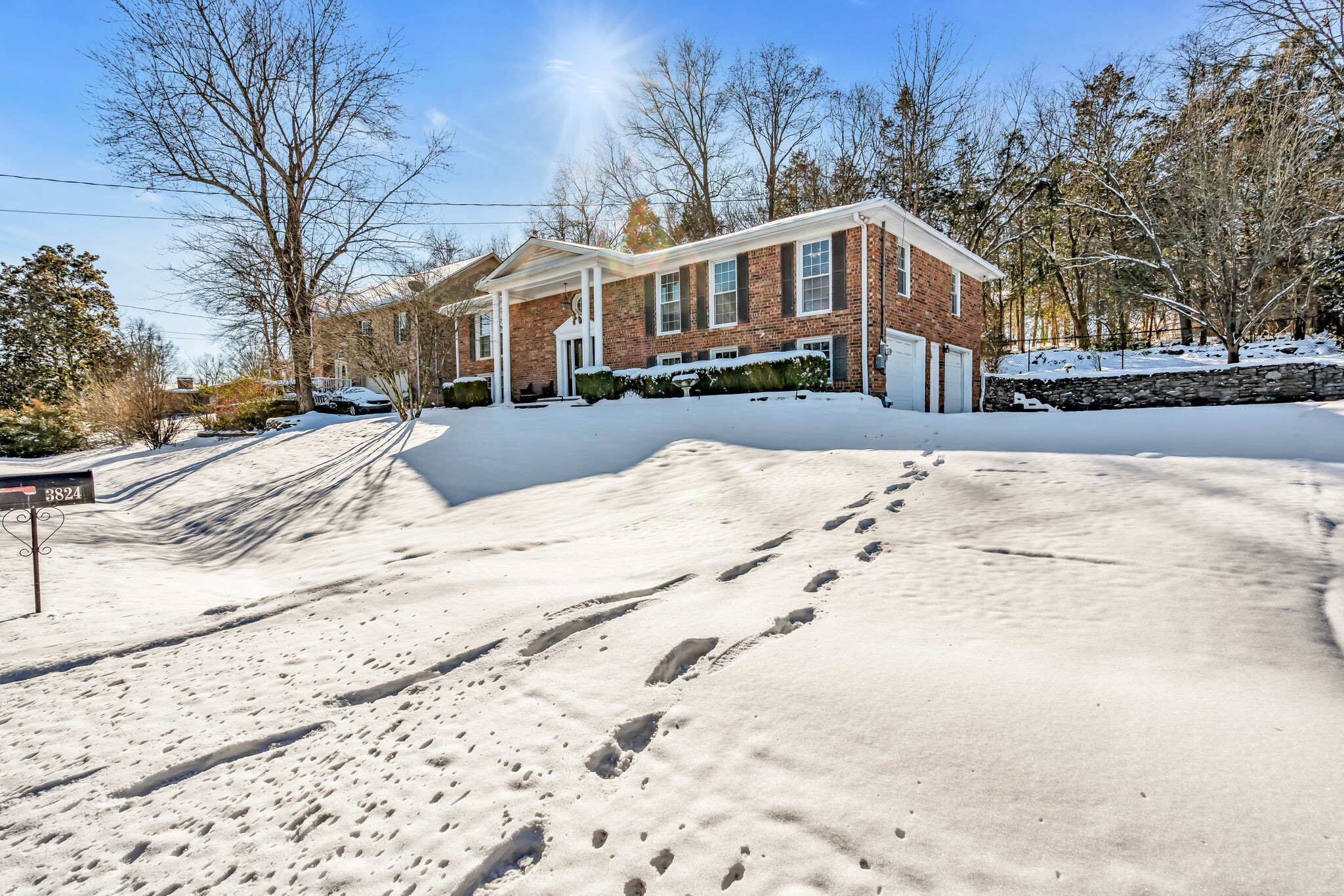 3824 Anderson Road Nashville, TN 37217 - Photo 3 of 10 Gallery Image 3