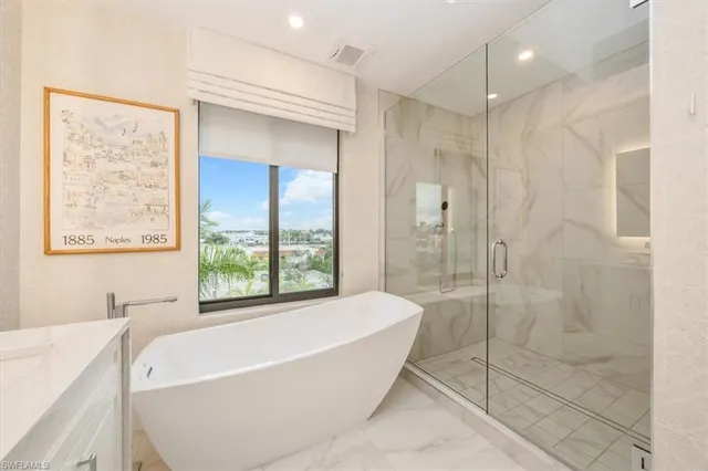 $4,695,000 | 1130 3rd Avenue South, Unit 416, Naples, FL 34102