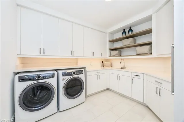 $4,695,000 | 1130 3rd Avenue South, Unit 416, Naples, FL 34102