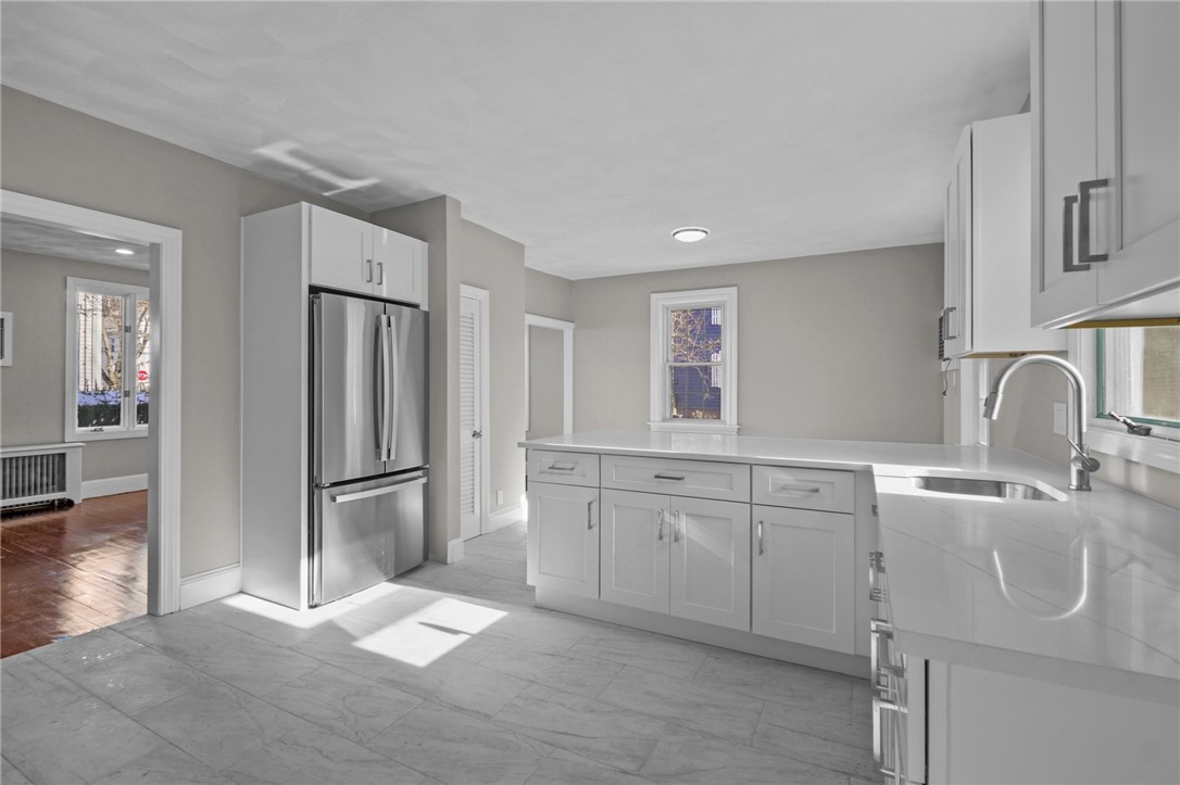 55 Walnut Street Johnston, RI 02919 - Photo 12 of 48