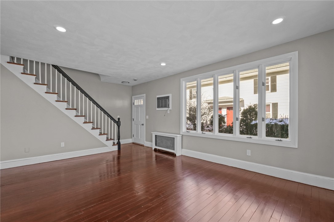 55 Walnut Street Johnston, RI 02919 - Photo 14 of 48