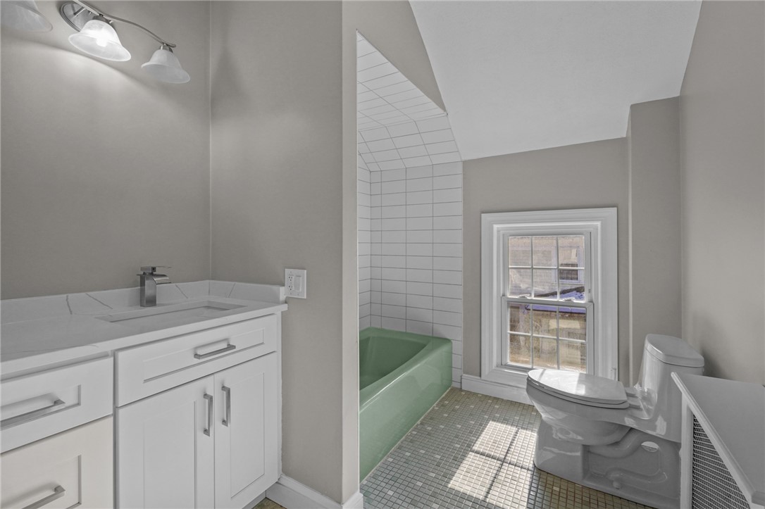 55 Walnut Street Johnston, RI 02919 - Photo 16 of 48