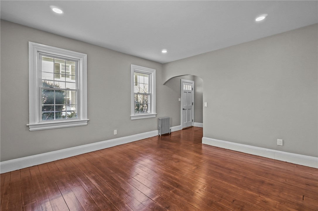 55 Walnut Street Johnston, RI 02919 - Photo 31 of 48