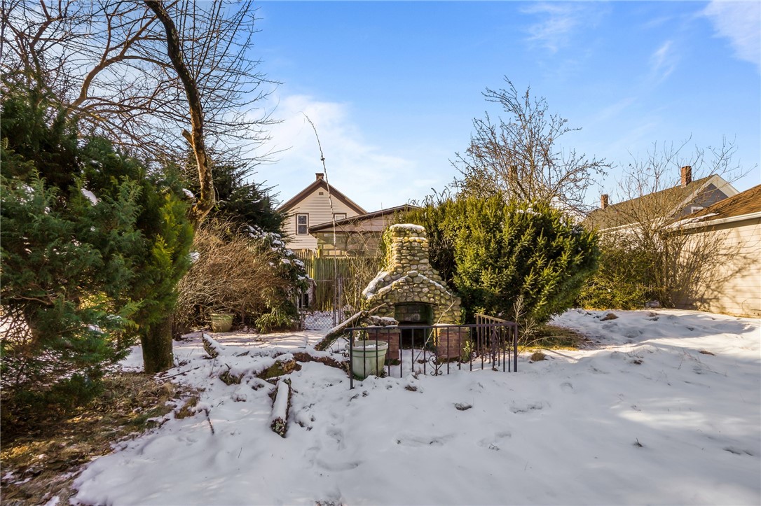 55 Walnut Street Johnston, RI 02919 - Photo 8 of 48