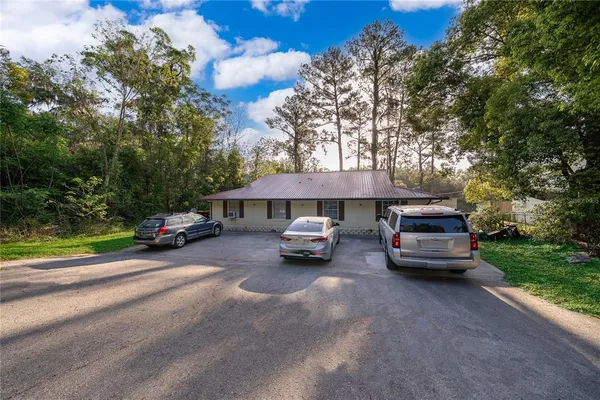 $389,900 | 11551 Southeast 57th Court, Belleview, FL 34420