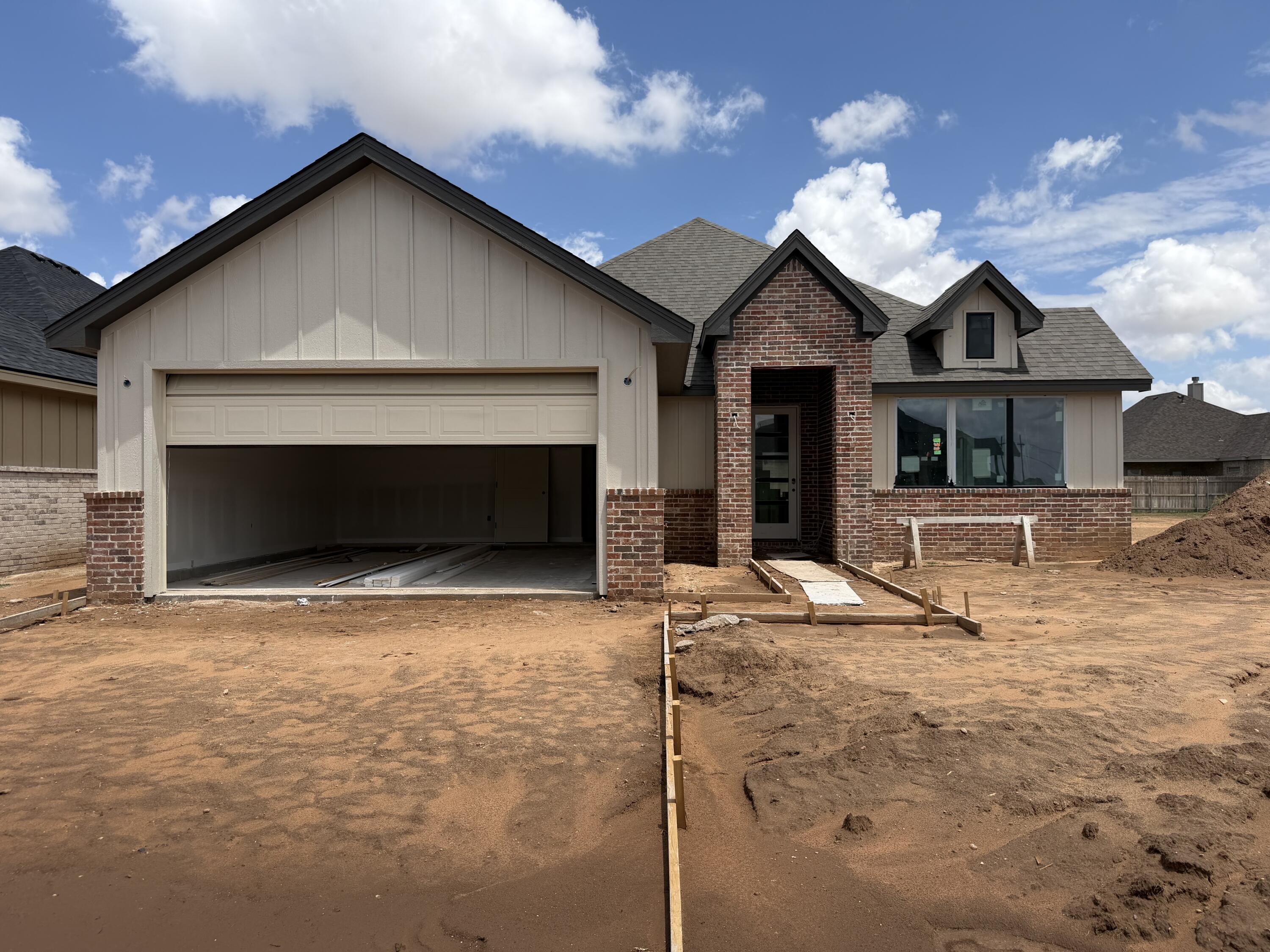 7018 18th Place Lubbock, TX 79416 - Photo 1 of 9 IMG_2768