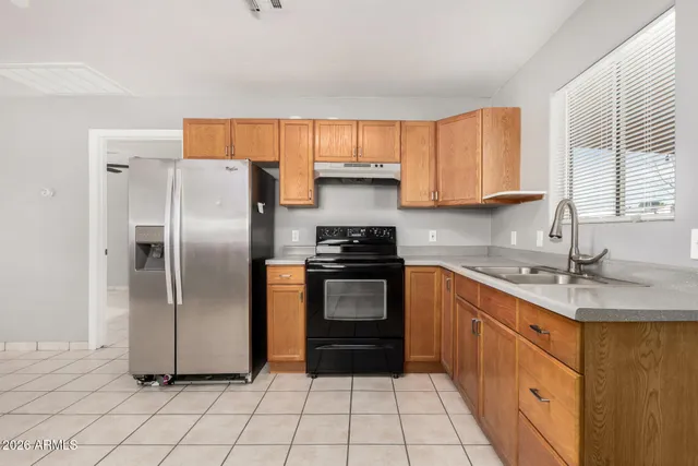 $3,500 | 8812 West Pinnacle Peak Road, Peoria, AZ 85383