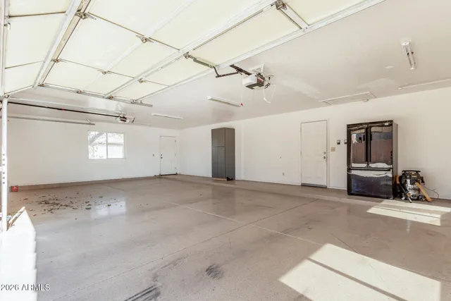 $3,500 | 8812 West Pinnacle Peak Road, Peoria, AZ 85383