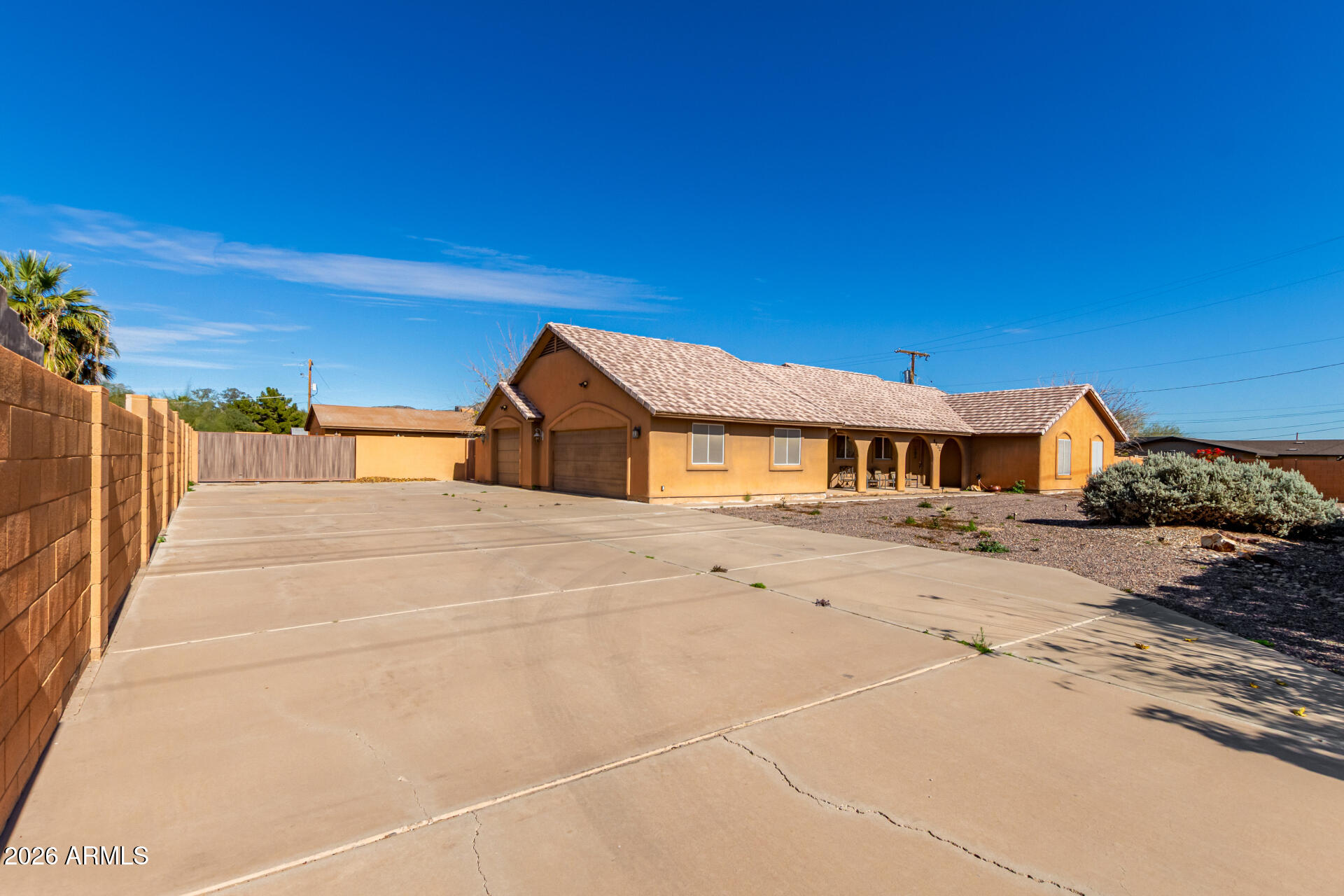 8812 West Pinnacle Peak Road Peoria, AZ 85383 - Photo 8 of 66 08 - Pinnacle Peak