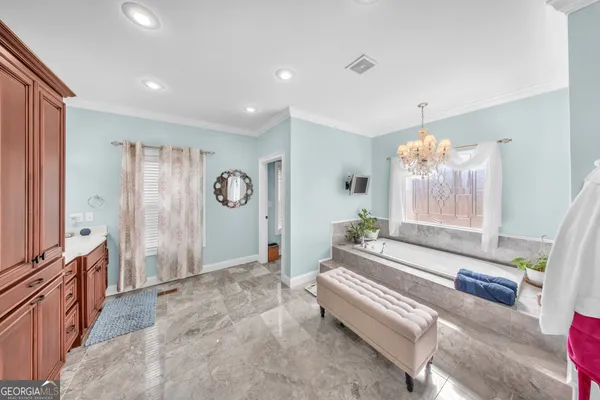 $989,900 | 235 Riggins Road, Moultrie, GA 31788