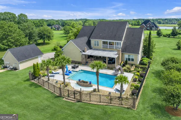 $989,900 | 235 Riggins Road, Moultrie, GA 31788