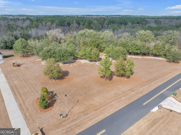 $989,900 | 235 Riggins Road, Moultrie, GA 31788
