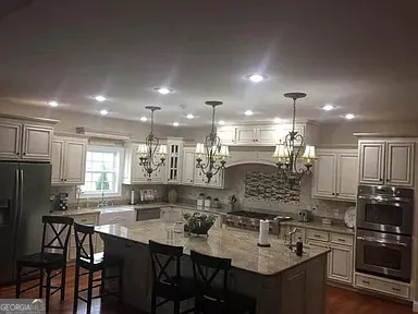 $989,900 | 235 Riggins Road, Moultrie, GA 31788