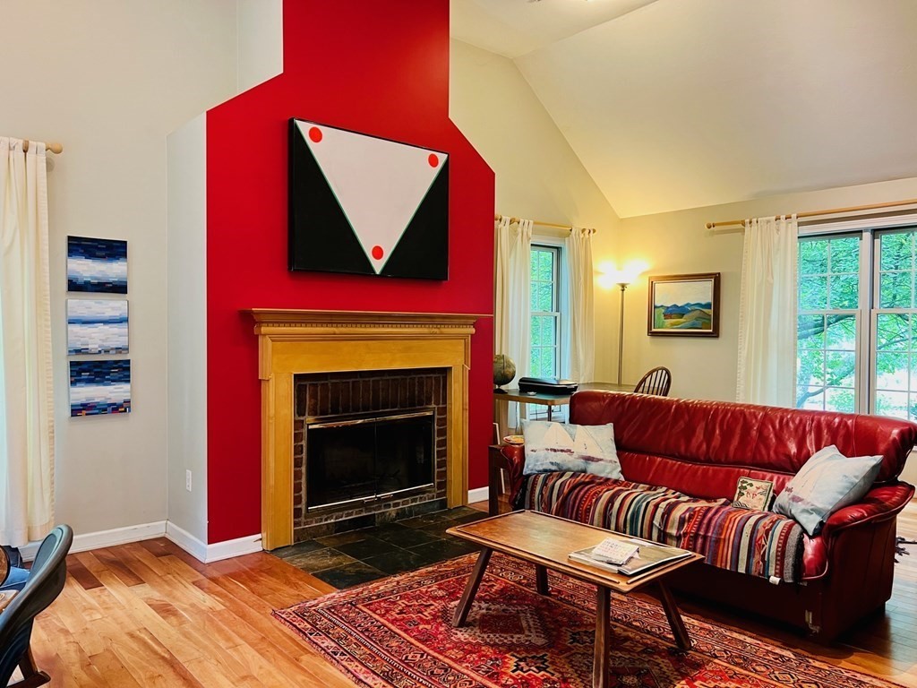 241 Old Farm Road Amherst, MA 01002 - Photo 14 of 39 Gallery Image 14